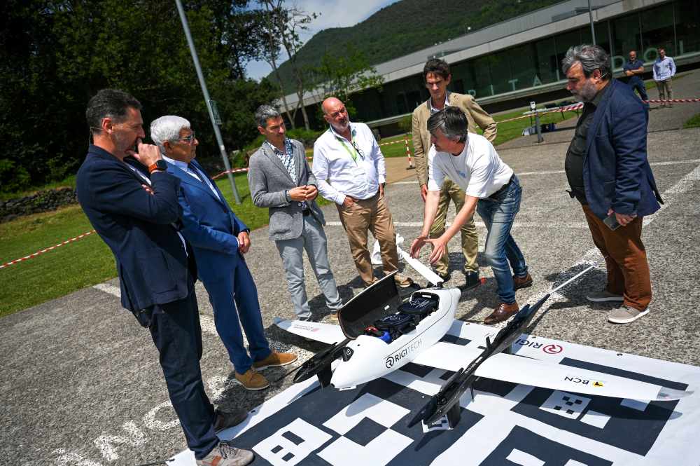 Vols mèdics amb drons entre Olot i la Vall d’en Bas