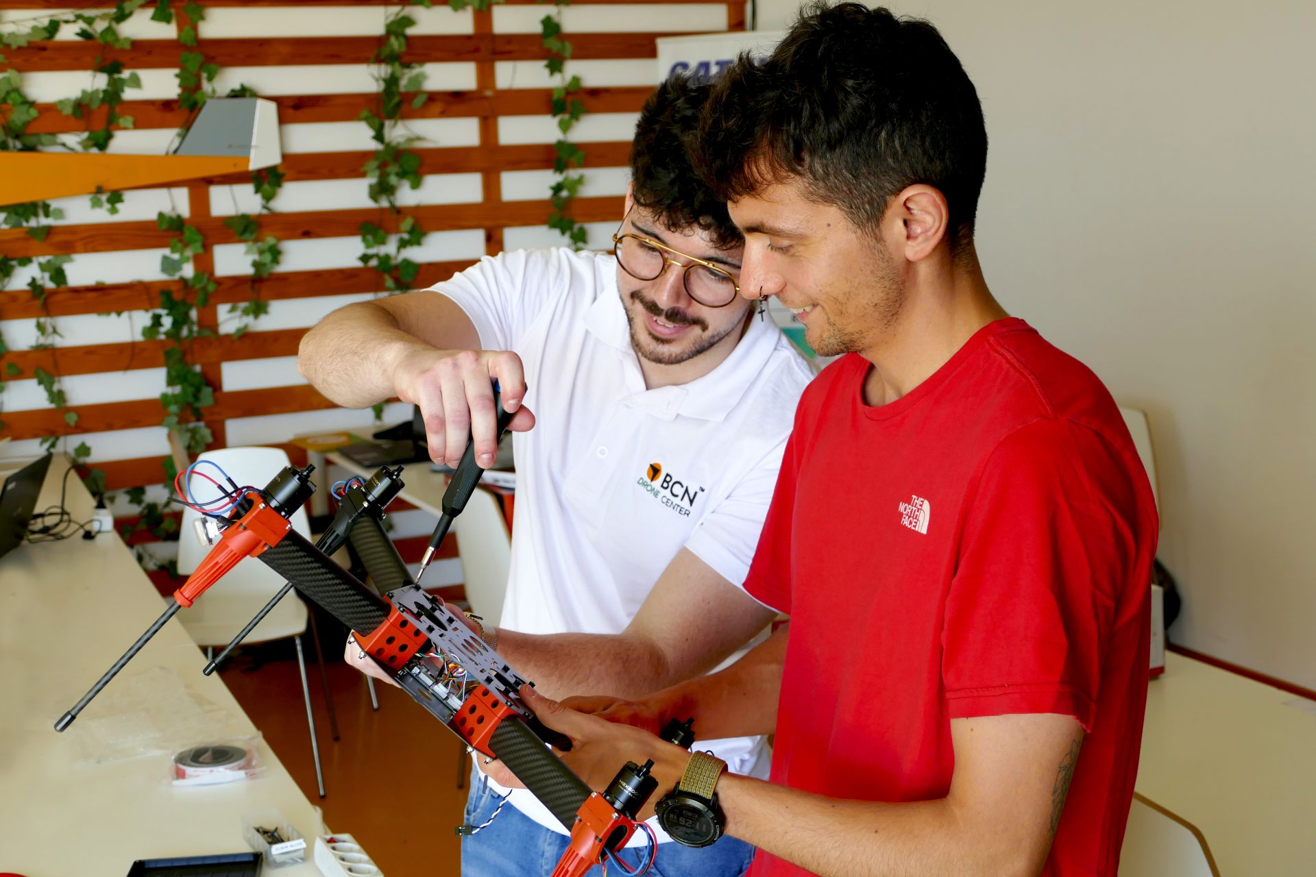 Drone assembly session at Design & Construction Course